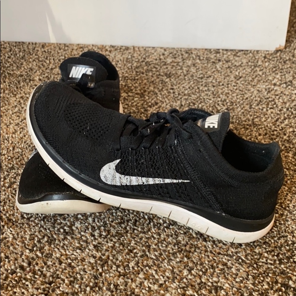 Black Nike Free Flyknit 4.0 Sneakers